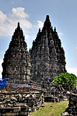 Prambanan - Candi Lara Jonggrang, the temple complex 